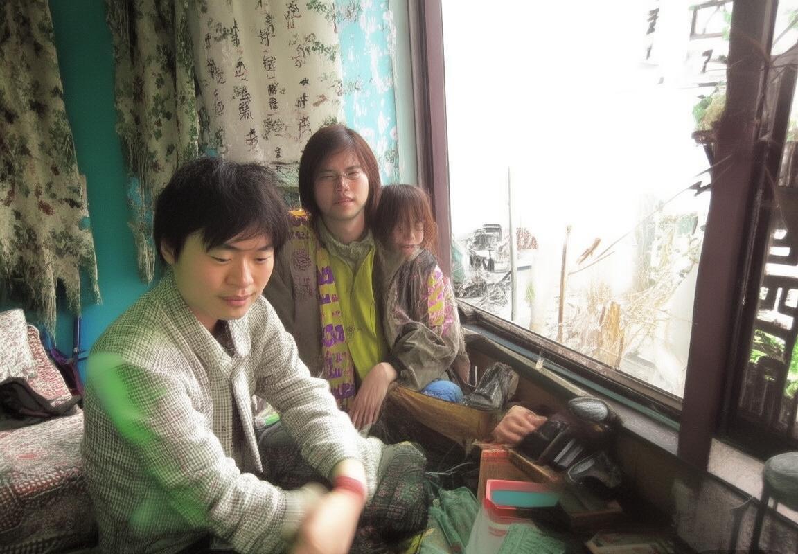 巴伦西亚主场迎战卡迪斯：焦点战悬念迭起，士气与积分一触即发(图1)